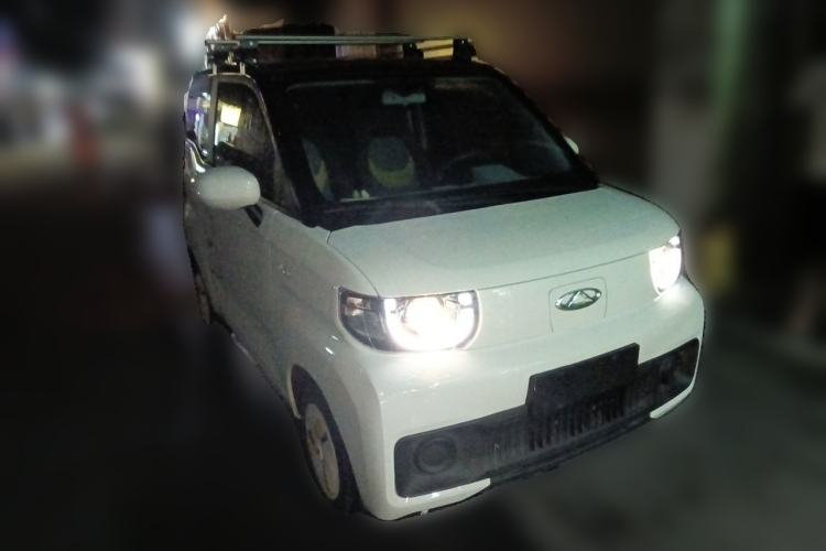 Used Chery QQ Ice Cream 2022 120km Conical Shape Lithium Iron Phosphate Front Right 45 Deg
