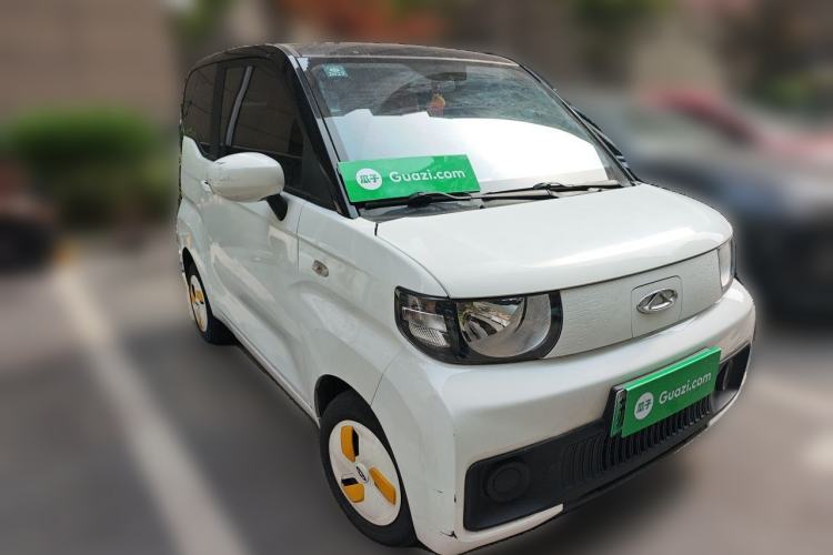 Used Chery QQ Ice Cream 2022 120km Milkshake Phosphate Lithium-Iron Front Right 45 Deg