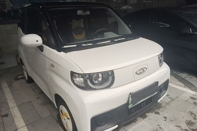 Used Chery QQ Ice Cream 2022 170km Sundae Phosphate Lithium-Ion Front Right 45 Deg