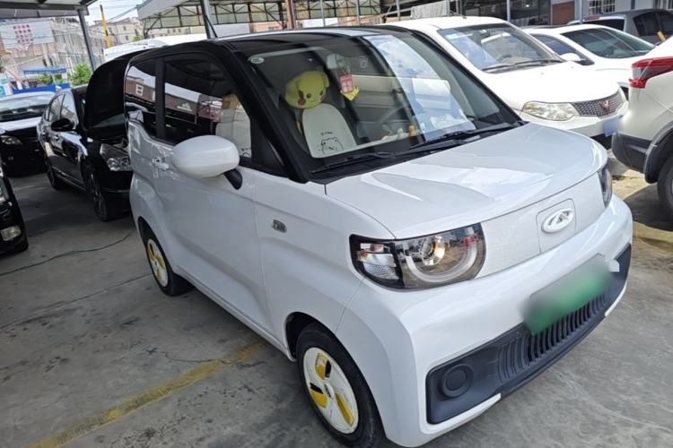 Used Chery QQ Ice Cream 2022 170km Sundae Phosphate Lithium-Ion Front Right 45 Deg