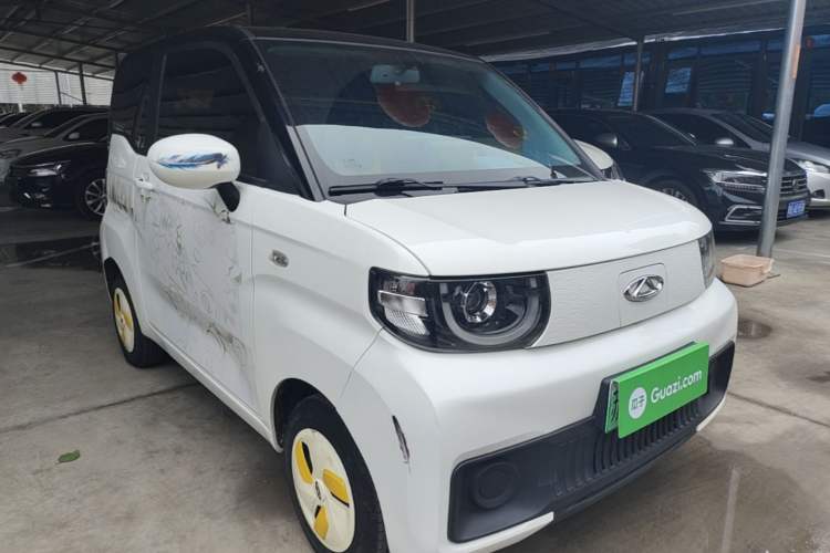 Used Chery QQ Ice Cream 2022 170km Sundae Phosphate Lithium-Ion Front Right 45 Deg