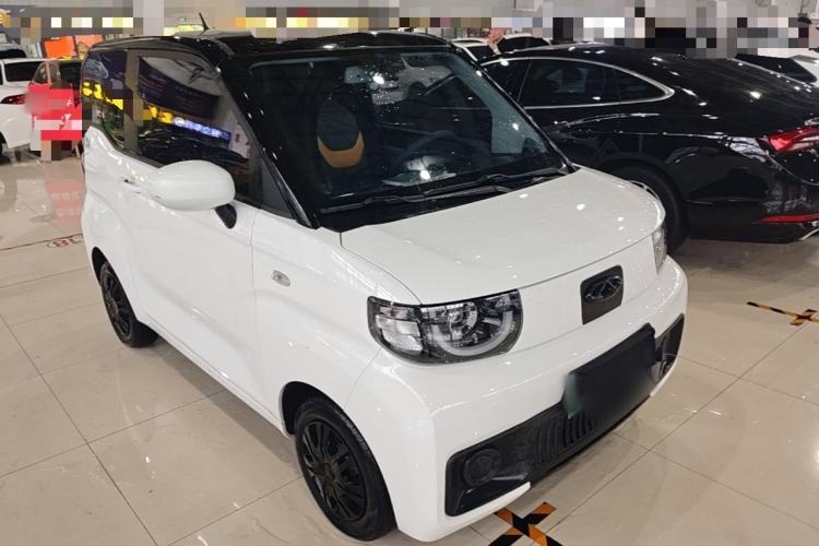 Used Chery QQ Ice Cream 2022 170km Sundae Phosphate Lithium-Ion Front Right 45 Deg