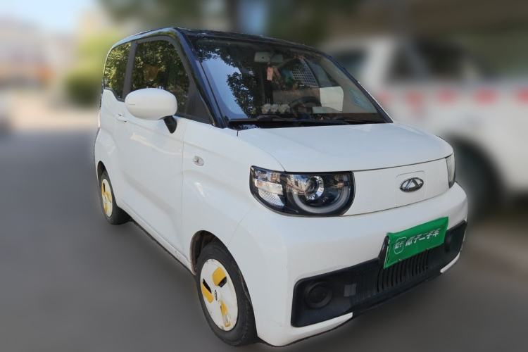 Used Chery QQ Ice Cream 2022 170km Sundae Phosphate Lithium-Ion Front Right 45 Deg