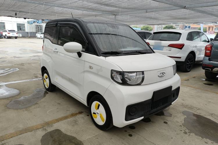 Used Chery QQ Ice Cream 2022 120km Milkshake Phosphate Lithium-Iron Front Right 45 Deg