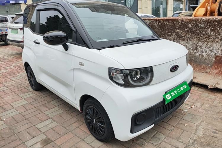 Used Chery QQ Ice Cream 2022 170km Sundae Phosphate Lithium-Ion Front Right 45 Deg
