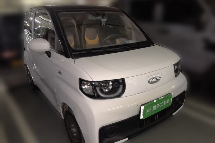 Used Chery QQ Ice Cream 2022 120km Conical Shape Lithium Iron Phosphate Front Right 45 Deg