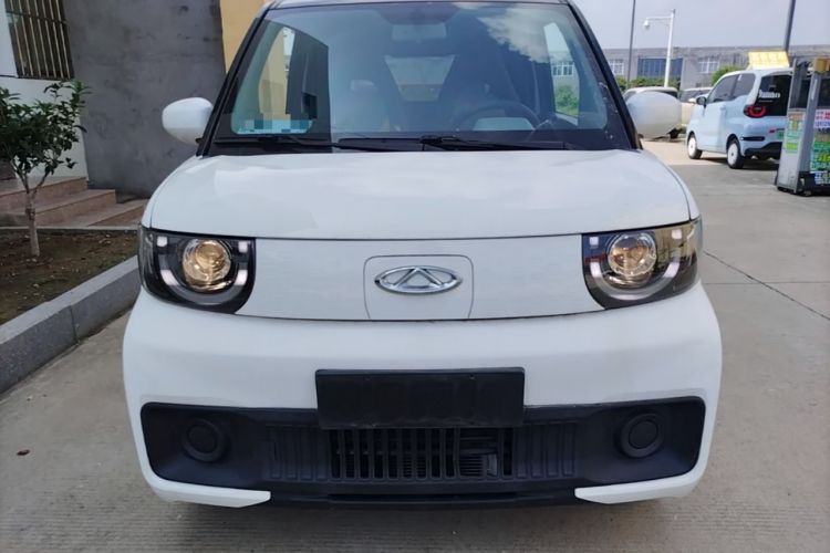 Used Chery QQ Ice Cream 2022 170km Sundae Phosphate Lithium-Ion Front