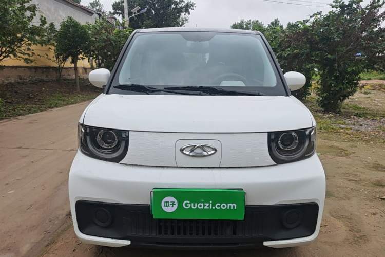 Used Chery QQ Ice Cream 2022 120km Conical Shape Lithium Iron Phosphate Front