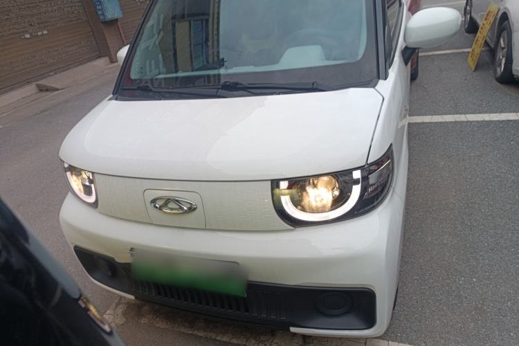 Used Chery QQ Ice Cream 2022 170km Sundae Phosphate Lithium-Ion Front