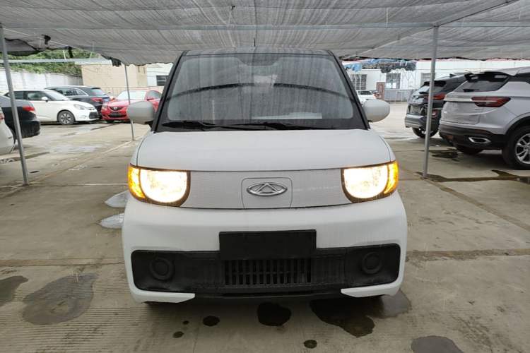 Used Chery QQ Ice Cream 2022 120km Milkshake Phosphate Lithium-Iron Front
