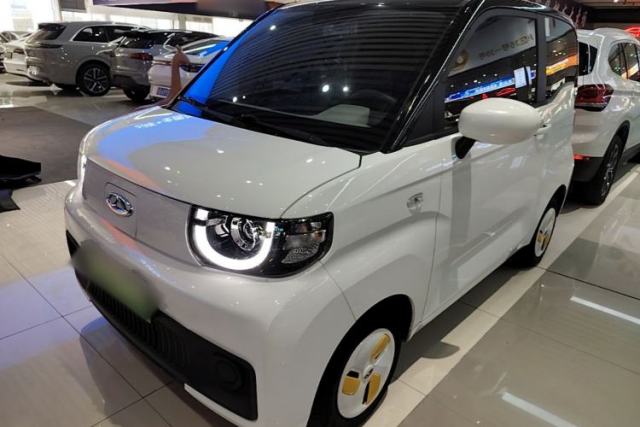 Used Chery QQ Ice Cream 2022 170km Sundae Phosphate Lithium-Ion