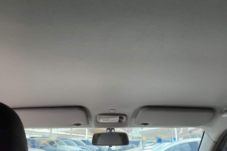 Used Chery QQ Ice Cream 2022 170km Sundae Phosphate Lithium-Ion Headliner