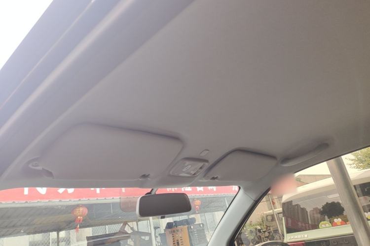 Used Chery QQ Ice Cream 2022 170km Sundae Phosphate Lithium-Ion Headliner