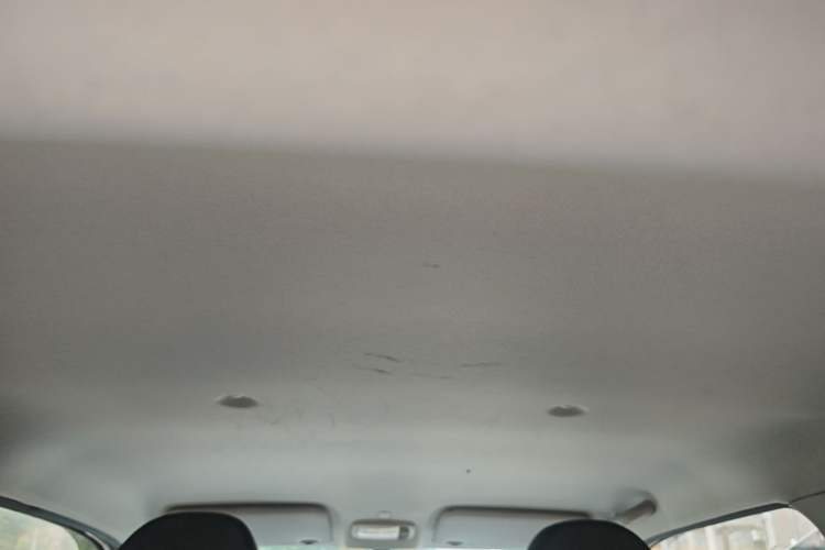 Used Chery QQ Ice Cream 2022 120km Conical Shape Lithium Iron Phosphate Headliner