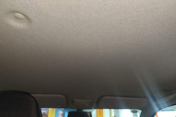 Used Chery QQ Ice Cream 2022 170km Sundae Phosphate Lithium-Ion Headliner