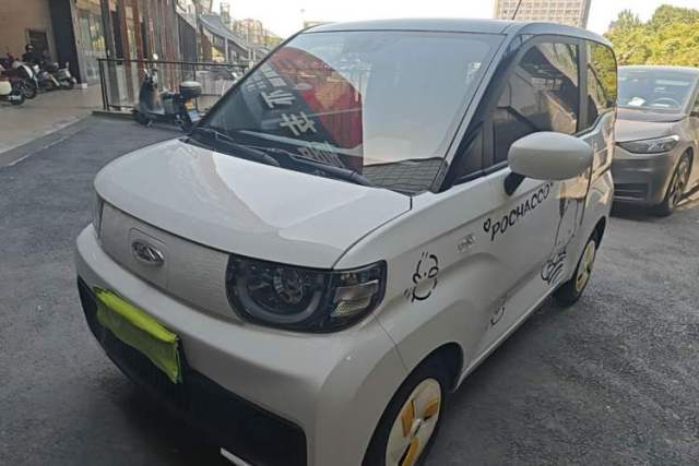 Used Chery QQ Ice Cream 2022 170km Sundae Phosphate Lithium-Ion