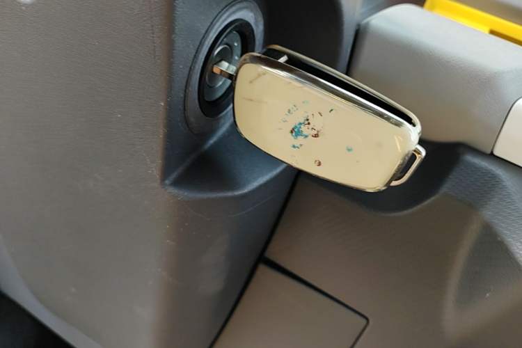 Used Chery QQ Ice Cream 2022 170km Sundae Phosphate Lithium-Ion Interior 1