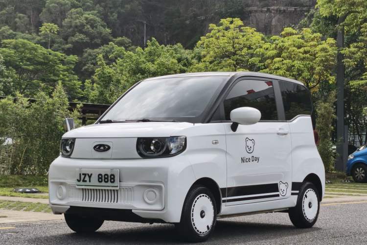 Used Chery QQ Ice Cream 2022 170km Sundae Phosphate Lithium-Ion Guazi used car, China used car export, Used car for sale, Used  cars, Cheapest cars for sale