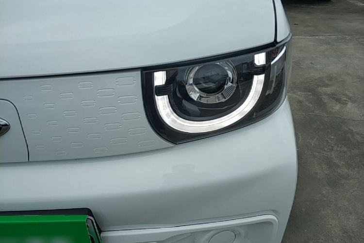 Used Chery QQ Ice Cream 2022 170km Sundae Phosphate Lithium-Ion Left Front Headlight