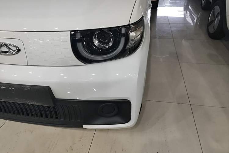 Used Chery QQ Ice Cream 2022 120km Conical Shape Lithium Iron Phosphate Left Front Headlight