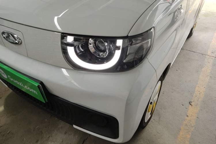 Used Chery QQ Ice Cream 2022 170km Sundae Phosphate Lithium-Ion Left Front Headlight