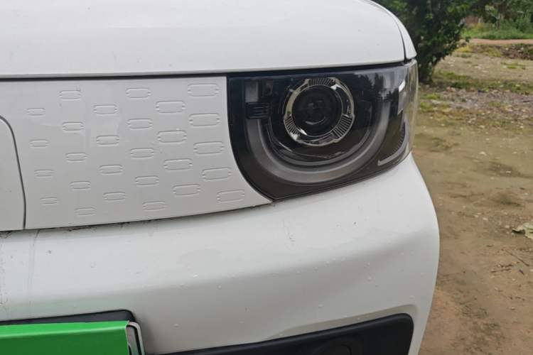Used Chery QQ Ice Cream 2022 120km Conical Shape Lithium Iron Phosphate Left Front Headlight