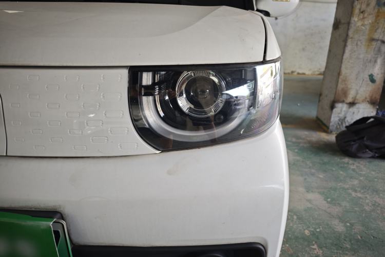 Used Chery QQ Ice Cream 2022 170km Sundae Phosphate Lithium-Ion Left Front Headlight