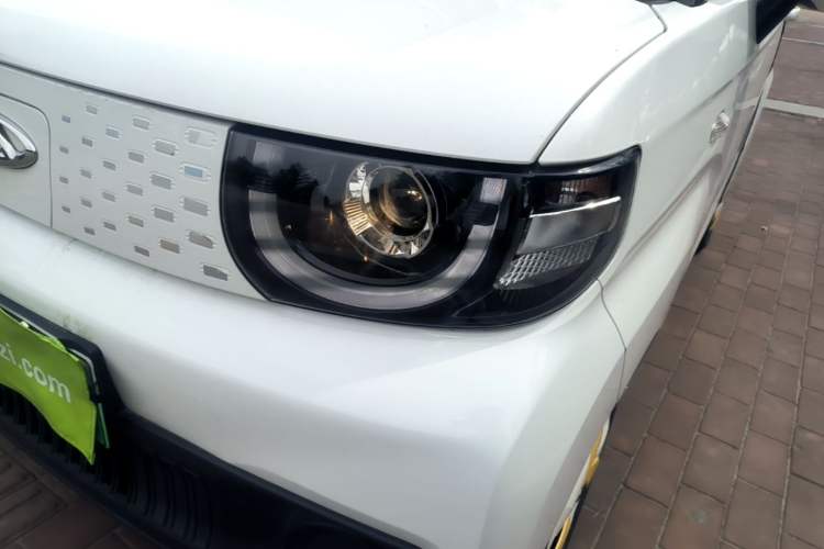 Used Chery QQ Ice Cream 2022 170km Sundae Phosphate Lithium-Ion Left Front Headlight