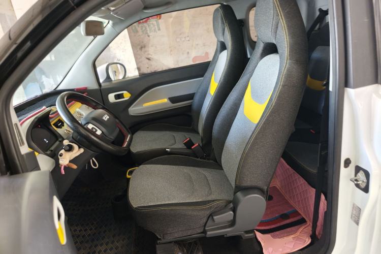 Used Chery QQ Ice Cream 2022 170km Sundae Phosphate Lithium-Ion Left Front Seat
