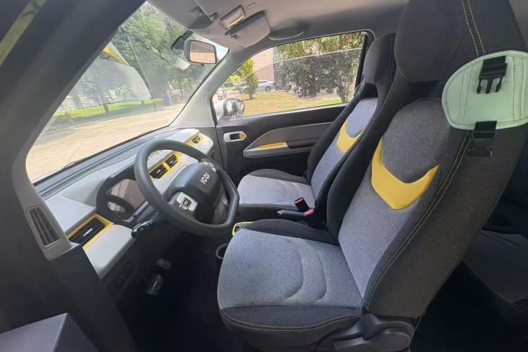 Used Chery QQ Ice Cream 2022 120km Conical Shape Lithium Iron Phosphate Left Front Seat