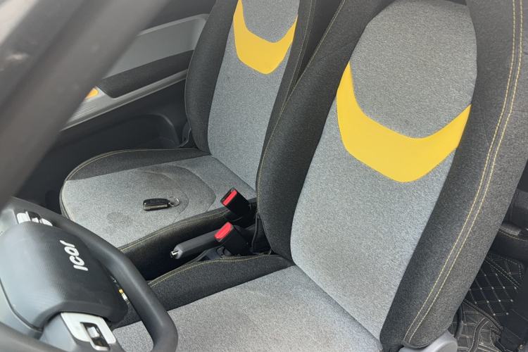 Used Chery QQ Ice Cream 2022 120km Conical Shape Lithium Iron Phosphate Left Front Seat
