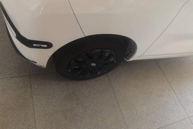Used Chery QQ Ice Cream 2022 170km Sundae Phosphate Lithium-Ion Left Front Wheel Hub