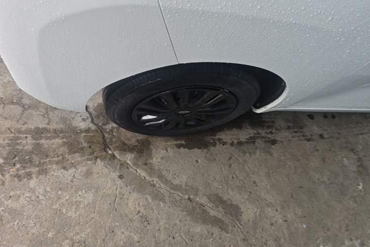 Used Chery QQ Ice Cream 2022 170km Sundae Phosphate Lithium-Ion Left Front Wheel Hub