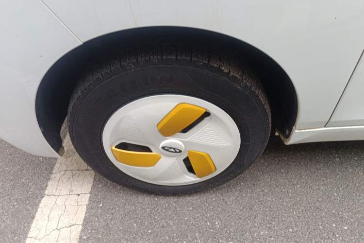 Used Chery QQ Ice Cream 2022 170km Sundae Phosphate Lithium-Ion Left Front Wheel Hub