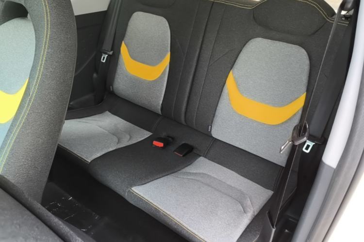 Used Chery QQ Ice Cream 2022 170km Sundae Phosphate Lithium-Ion Left Rear Seat