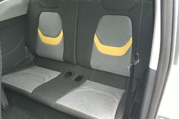 Used Chery QQ Ice Cream 2022 170km Sundae Phosphate Lithium-Ion Left Rear Seat