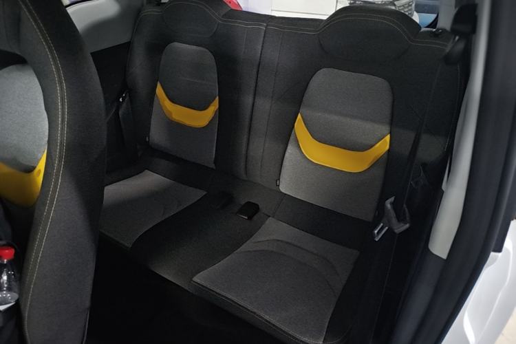 Used Chery QQ Ice Cream 2022 170km Sundae Phosphate Lithium-Ion Left Rear Seat