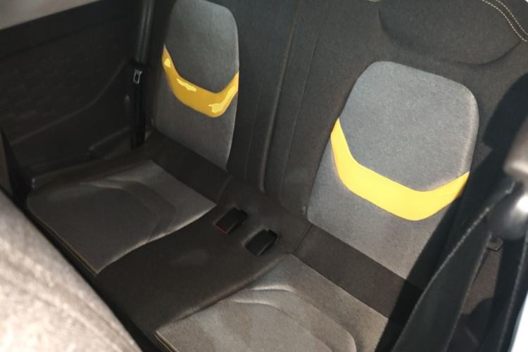 Used Chery QQ Ice Cream 2022 170km Sundae Phosphate Lithium-Ion Left Rear Seat