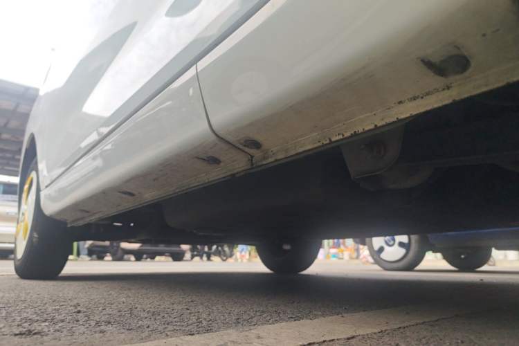Used Chery QQ Ice Cream 2022 Pudding Model Left Side Sill