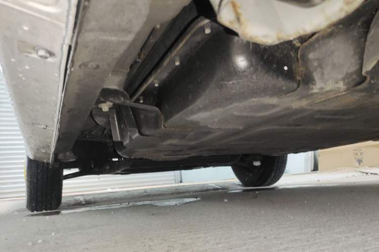 Used Chery QQ Ice Cream 2022 170km Sundae Phosphate Lithium-Ion Left Side Sill