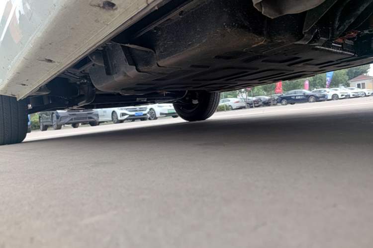Used Chery QQ Ice Cream 2022 120km Milkshake Phosphate Lithium-Iron Left Side Sill