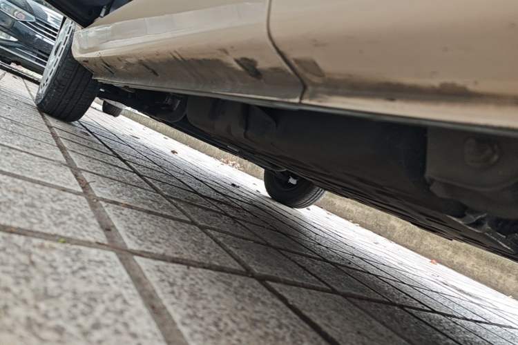 Used Chery QQ Ice Cream 2022 170km Sundae Phosphate Lithium-Ion Left Side Sill