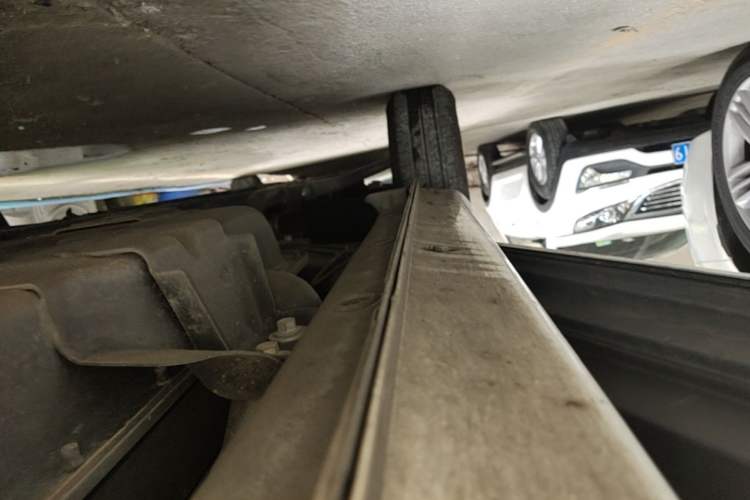 Used Chery QQ Ice Cream 2022 170km Sundae Phosphate Lithium-Ion Left Side Sill