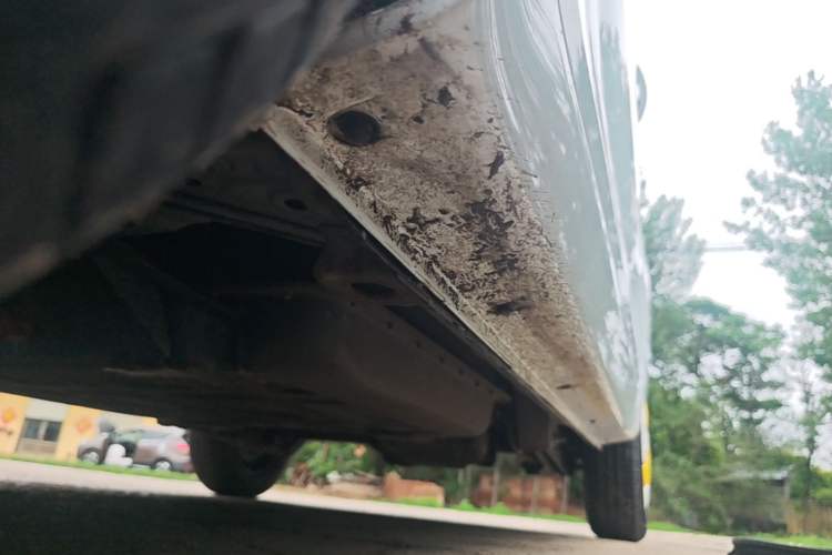 Used Chery QQ Ice Cream 2022 120km Conical Shape Lithium Iron Phosphate Left Side Sill