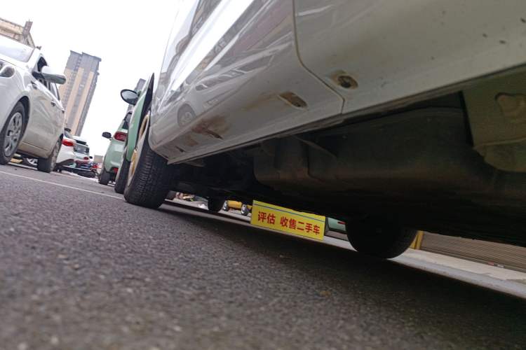 Used Chery QQ Ice Cream 2022 170km Sundae Phosphate Lithium-Ion Left Side Sill