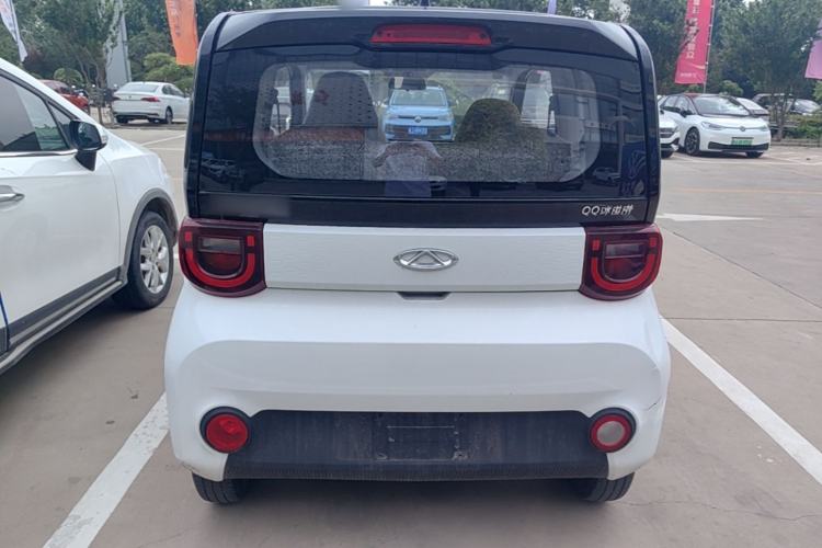 Used Chery QQ Ice Cream 2022 120km Milkshake Phosphate Lithium-Iron Rear