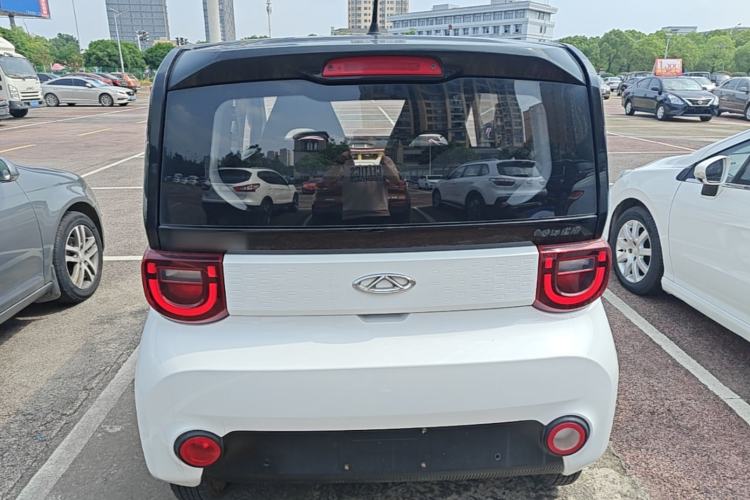 Used Chery QQ Ice Cream 2022 Pudding Model Rear