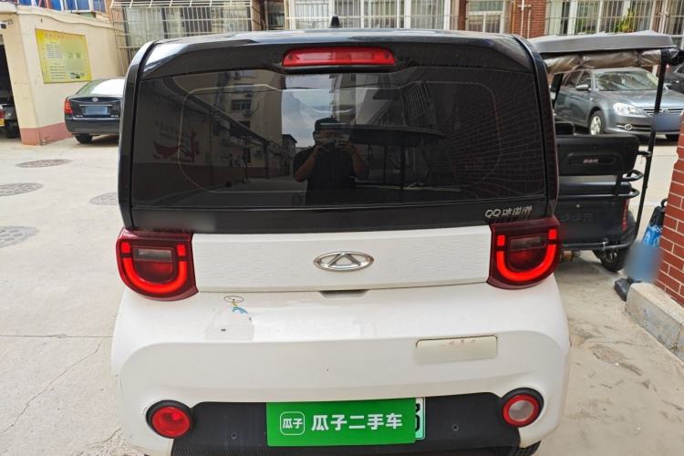 Used Chery QQ Ice Cream 2022 120km Conical Shape Lithium Iron Phosphate Rear