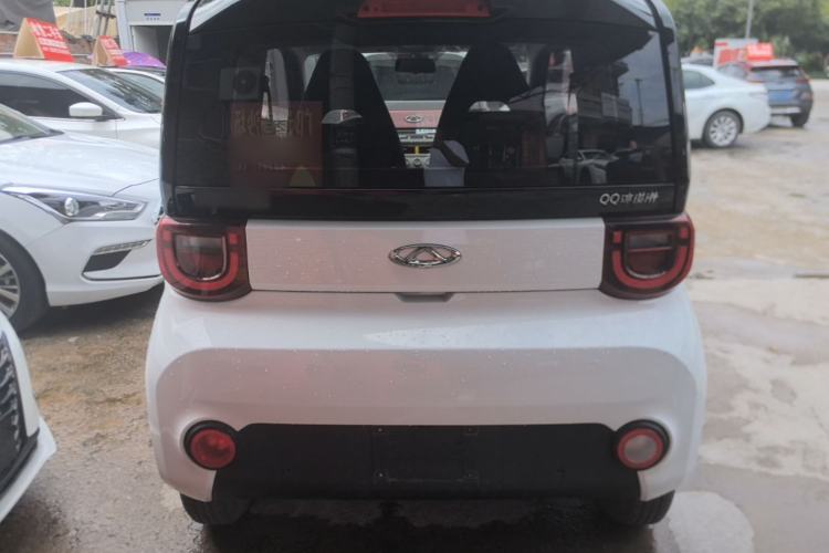 Used Chery QQ Ice Cream 2022 170km Sundae Phosphate Lithium-Ion Rear
