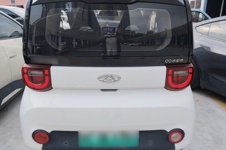 Used Chery QQ Ice Cream 2022 170km Sundae Phosphate Lithium-Ion Rear